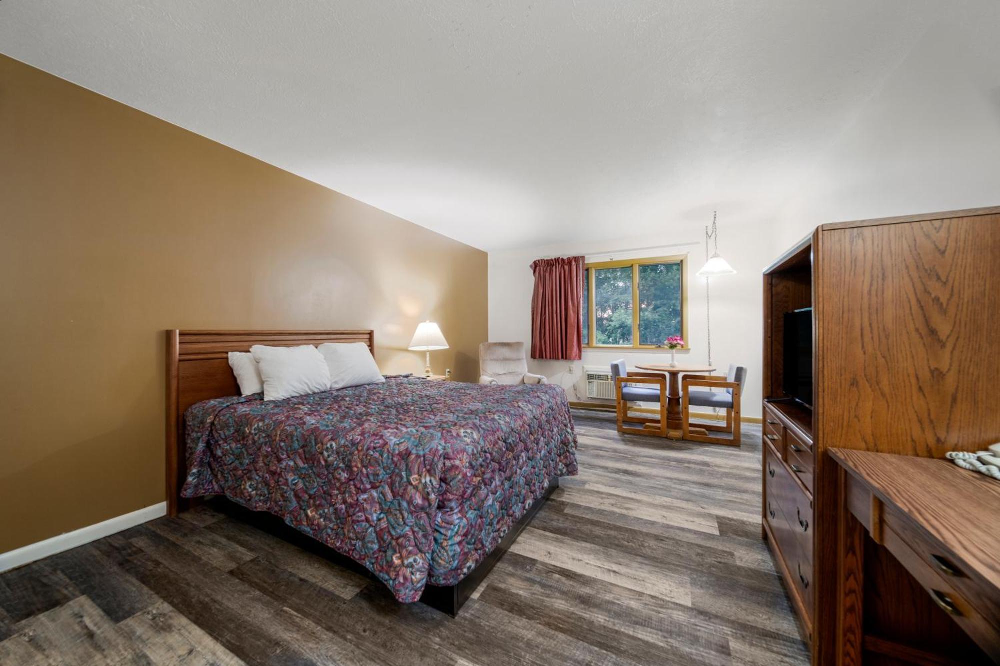 Executive Inn Cass City Exterior photo